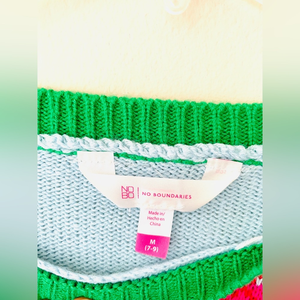 No Boundaries HAPPY HOLLA DAYS Women's Size Med Christmas Sweater - Picture 4 of 6